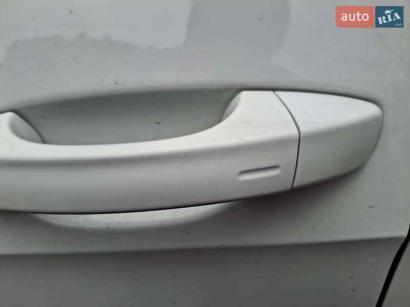 Хетчбек Volkswagen e-Golf 2015 в Полтаві фото 12 Хетчбек Volkswagen e-Golf 2015 в Полтаві