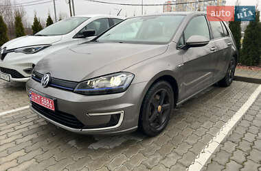 Хетчбек Volkswagen e-Golf 2015 в Львові