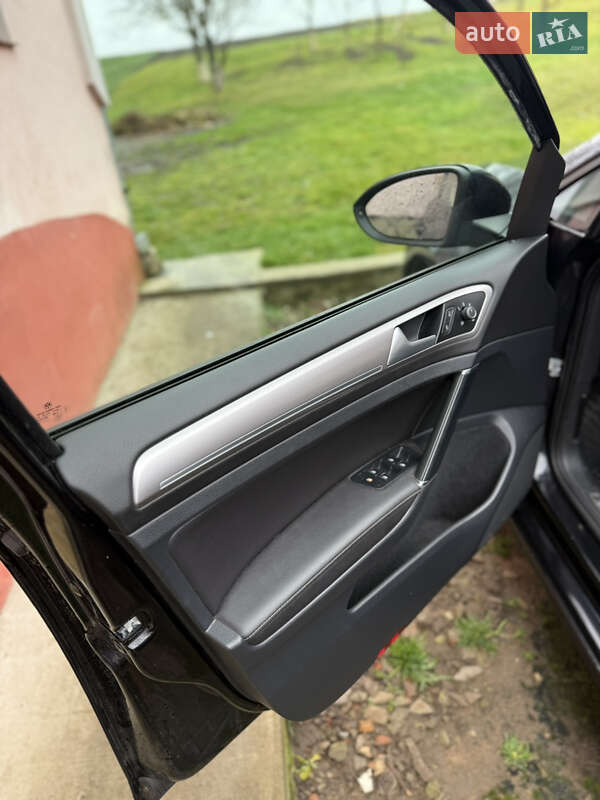 Хэтчбек Volkswagen e-Golf 2015 в Городке фото 9 Хэтчбек Volkswagen e-Golf 2015 в Городке