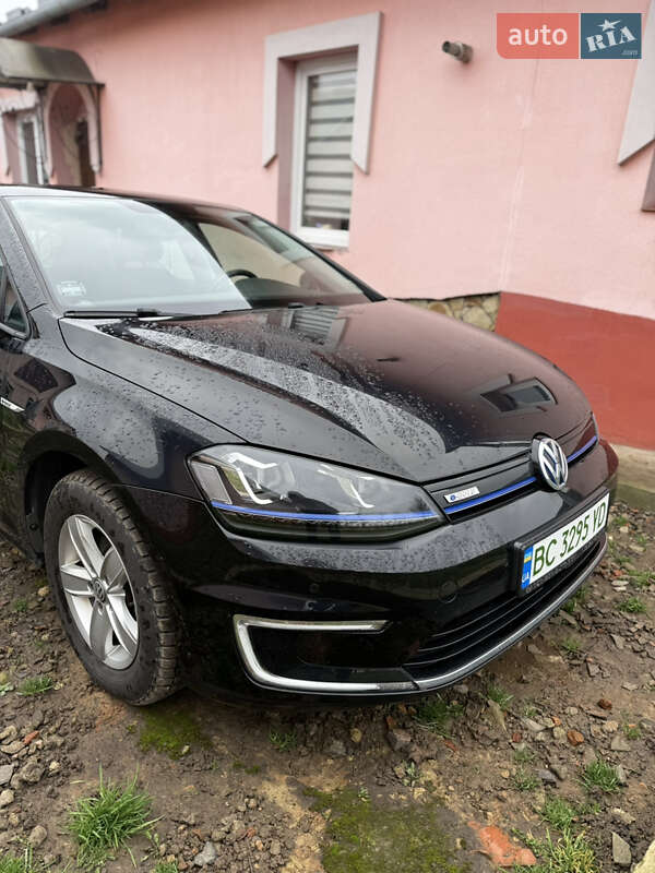 Хэтчбек Volkswagen e-Golf 2015 в Городке фото 3 Хэтчбек Volkswagen e-Golf 2015 в Городке