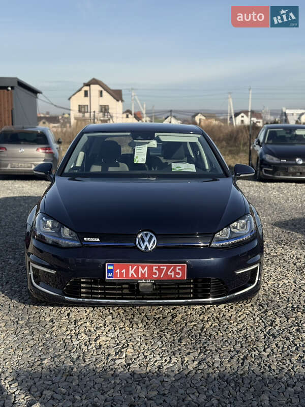 Volkswagen e-Golf 2016