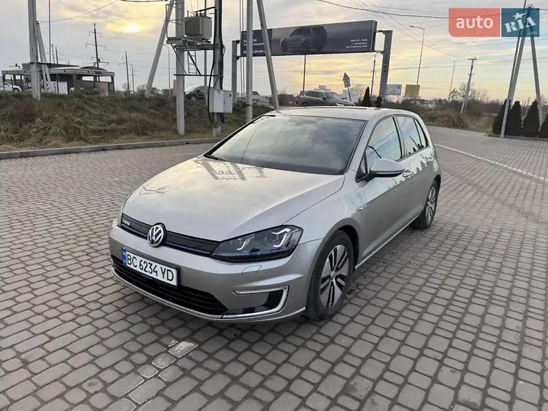 Volkswagen e-Golf 2016