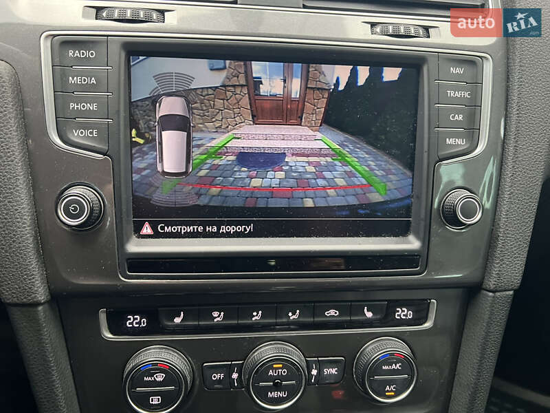 Хетчбек Volkswagen e-Golf 2016 в Львові