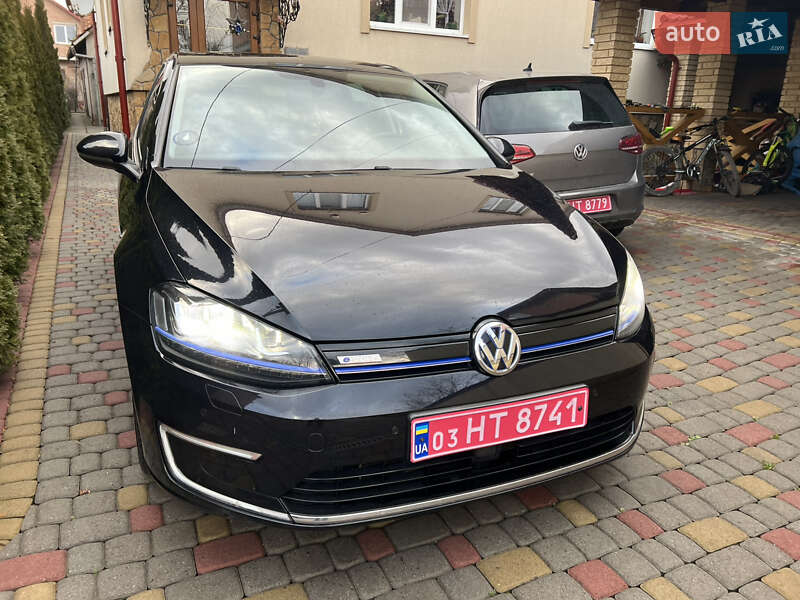 Хетчбек Volkswagen e-Golf 2016 в Львові