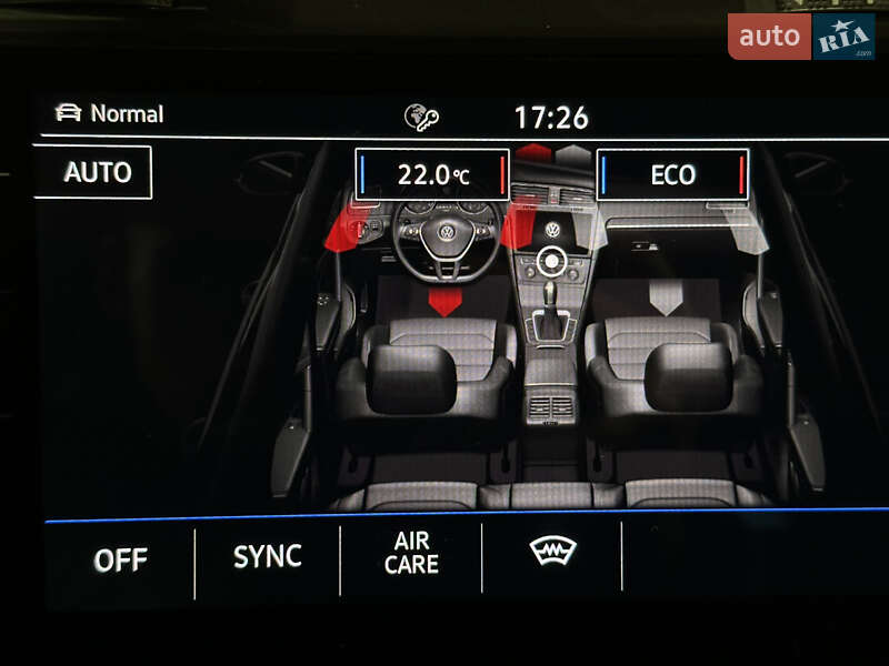 Хэтчбек Volkswagen e-Golf 2018 в Львове