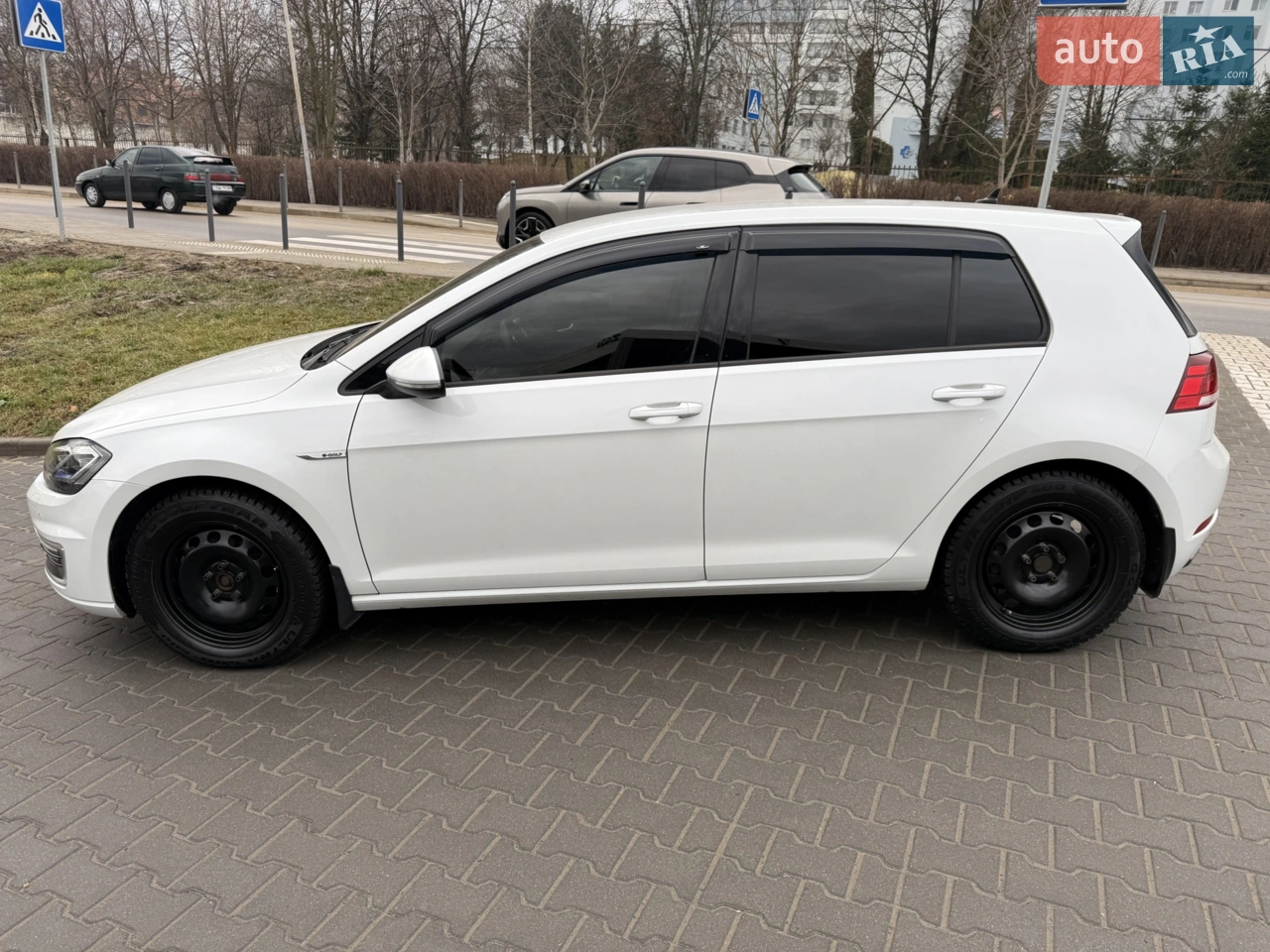 2020 Volkswagen Golf - мініатюра 26