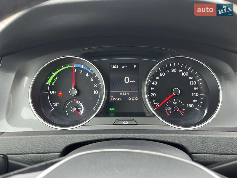 Хэтчбек Volkswagen e-Golf 2015 в Ковеле