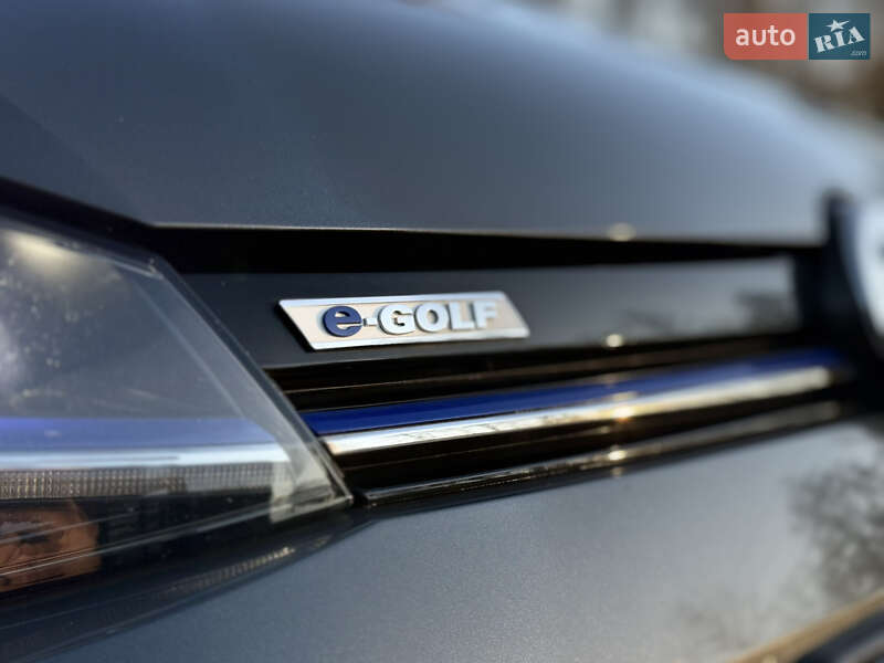 Хэтчбек Volkswagen e-Golf 2018 в Ковеле