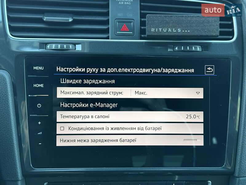 Хэтчбек Volkswagen e-Golf 2018 в Ковеле