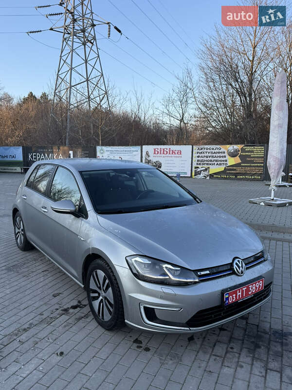 Хетчбек Volkswagen e-Golf 2018 в Кам'янець-Подільському