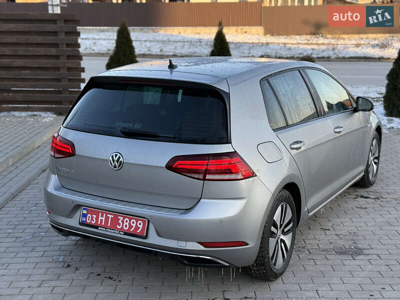 Хетчбек Volkswagen e-Golf 2018 в Кам'янець-Подільському