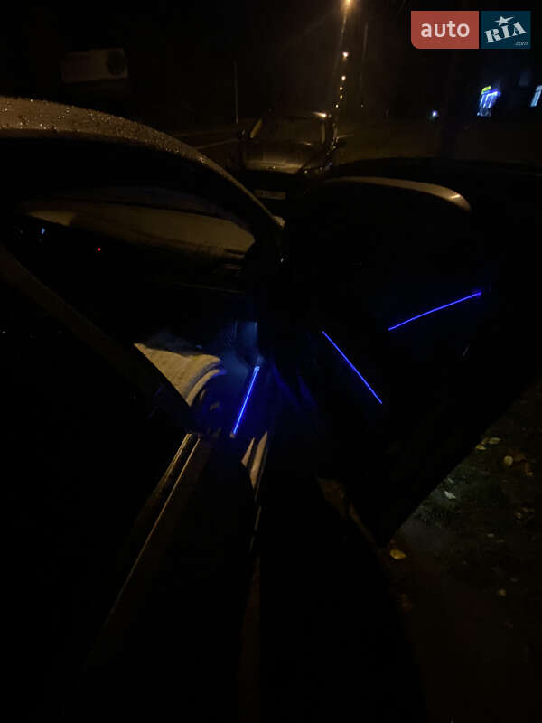 Хетчбек Volkswagen e-Golf 2015 в Кам'янець-Подільському