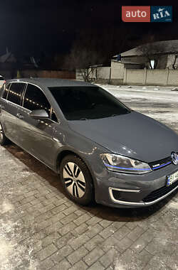 Хэтчбек Volkswagen e-Golf 2017 в Кременчуге
