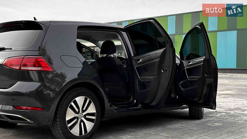 Хетчбек Volkswagen e-Golf 2020 в Хмельницькому