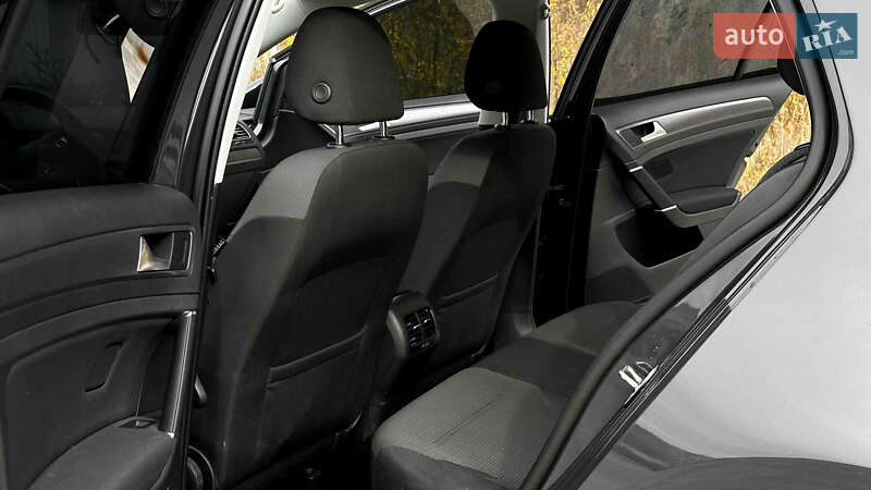 Хетчбек Volkswagen e-Golf 2020 в Хмельницькому