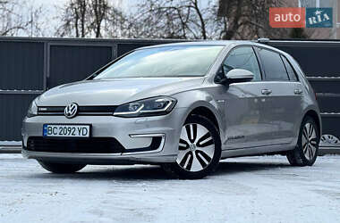 Хэтчбек Volkswagen e-Golf 2017 в Трускавце
