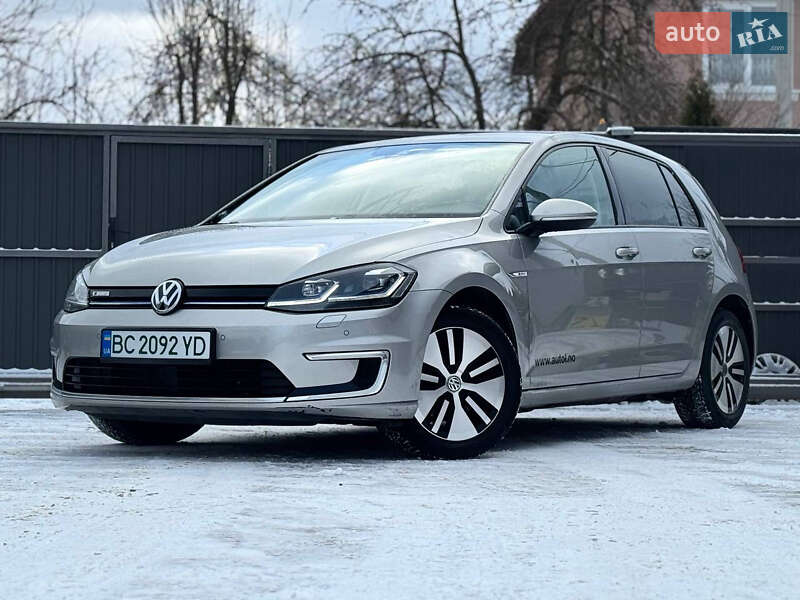 Хэтчбек Volkswagen e-Golf 2017 в Трускавце
