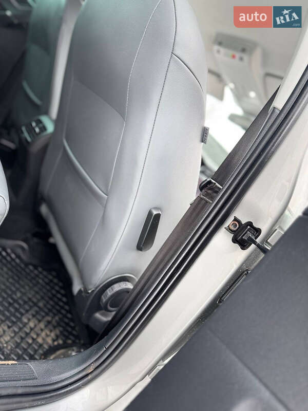 Хэтчбек Volkswagen e-Golf 2017 в Трускавце