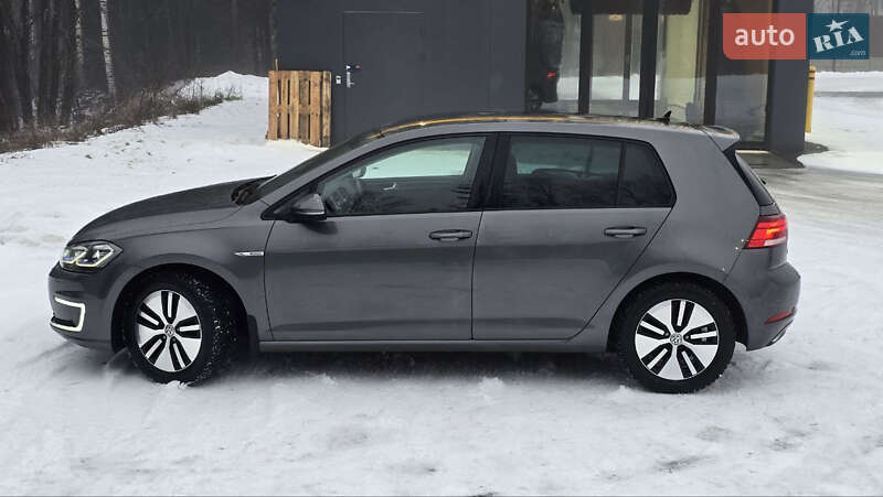 Хетчбек Volkswagen e-Golf 2017 в Кам'янець-Подільському