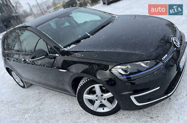 Хэтчбек Volkswagen e-Golf 2014 в Кропивницком