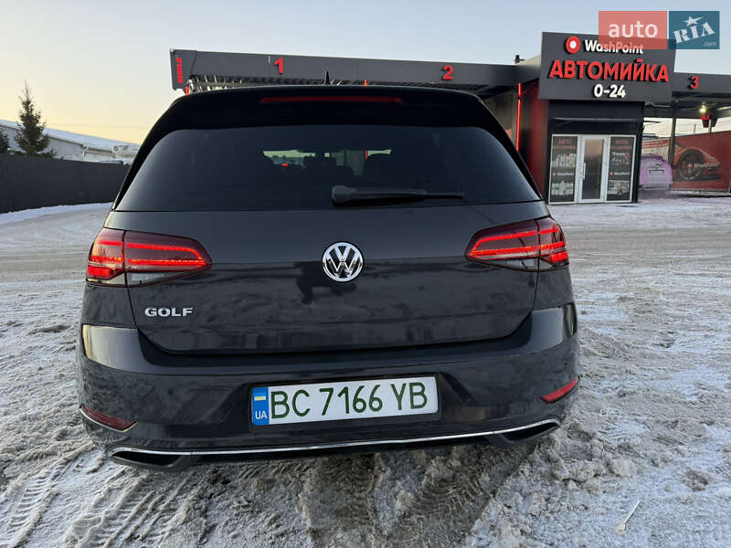 Хэтчбек Volkswagen e-Golf 2019 в Львове