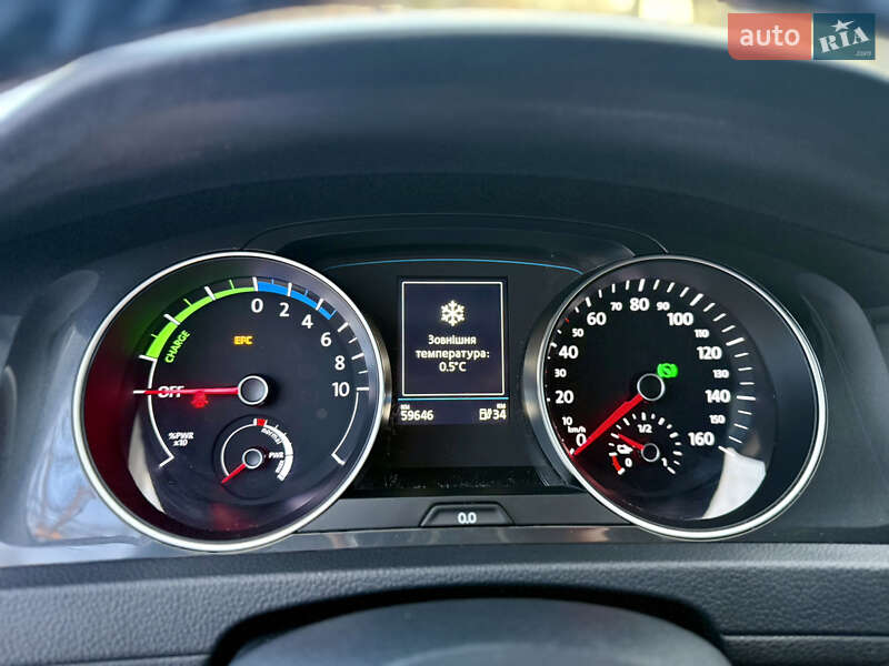 Хетчбек Volkswagen e-Golf 2020 в Бродах