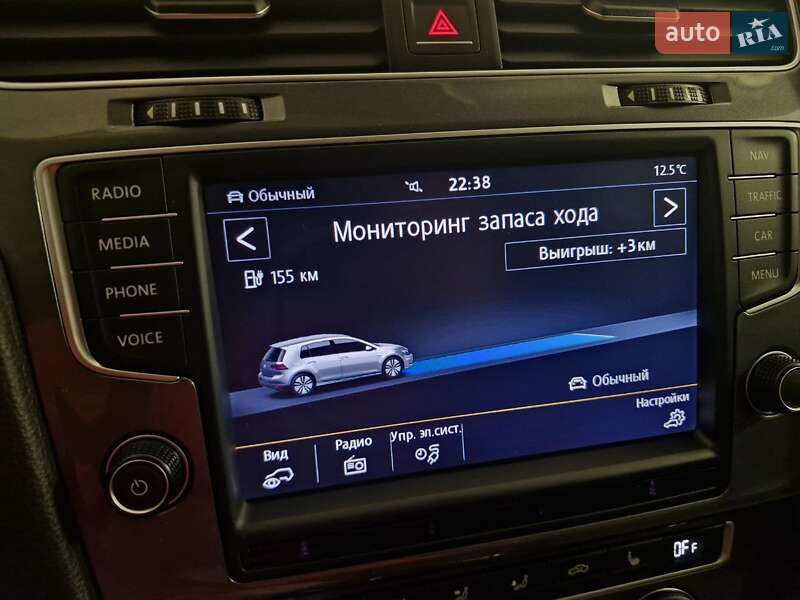 Хетчбек Volkswagen e-Golf 2015 в Луцьку