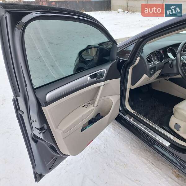 Хэтчбек Volkswagen e-Golf 2016 в Козельце