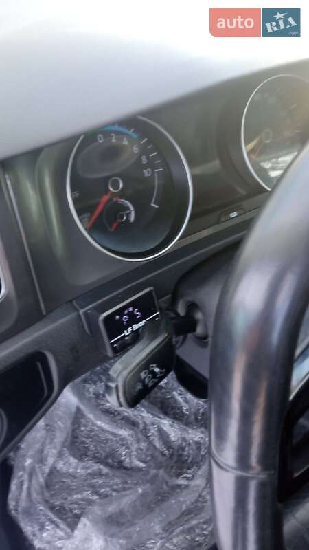 Хетчбек Volkswagen e-Golf 2014 в Житомирі