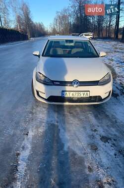 Хэтчбек Volkswagen e-Golf 2014 в Ивано-Франковске