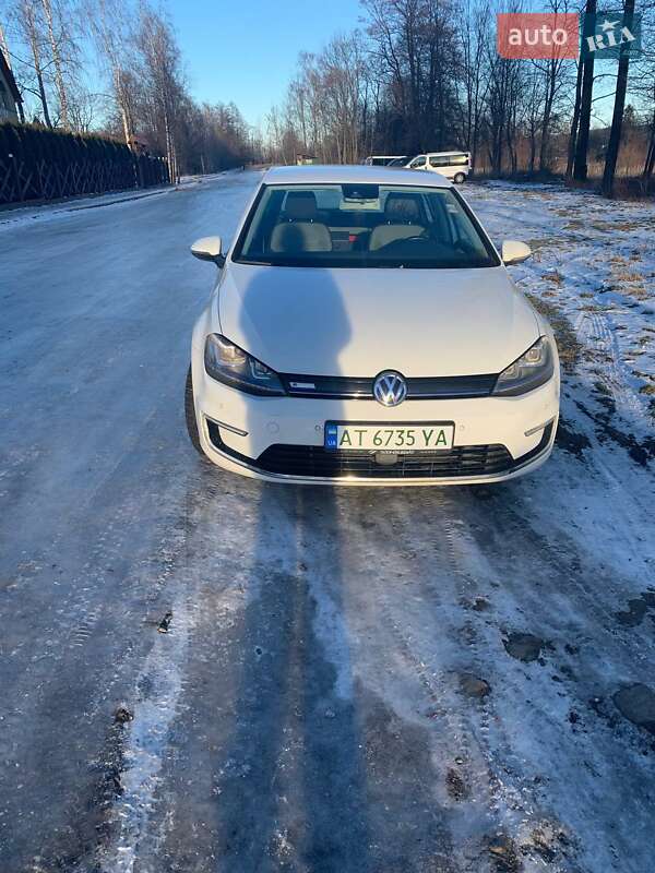 Volkswagen e-Golf 2014