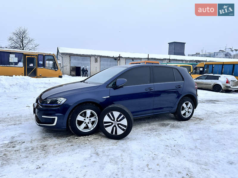 Volkswagen e-Golf 2014