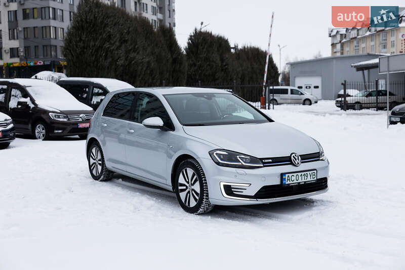 Хэтчбек Volkswagen e-Golf 2019 в Луцке фото 17 Хэтчбек Volkswagen e-Golf 2019 в Луцке