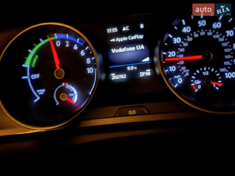 Хэтчбек Volkswagen e-Golf 2016 в Одессе фото 10 Хэтчбек Volkswagen e-Golf 2016 в Одессе