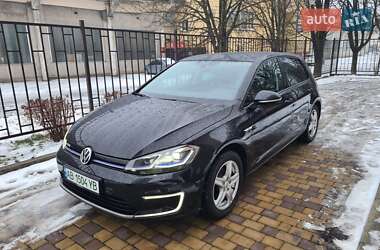 Хетчбек Volkswagen e-Golf 2018 в Вінниці