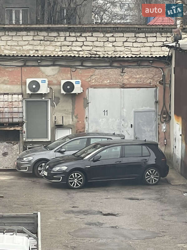 Хэтчбек Volkswagen e-Golf 2019 в Одессе фото 6 Хэтчбек Volkswagen e-Golf 2019 в Одессе