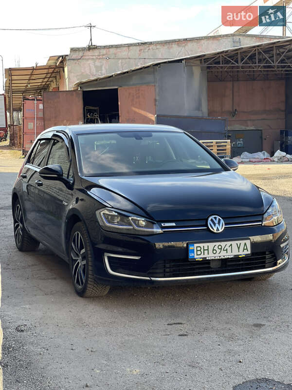 Хэтчбек Volkswagen e-Golf 2019 в Одессе фото 8 Хэтчбек Volkswagen e-Golf 2019 в Одессе