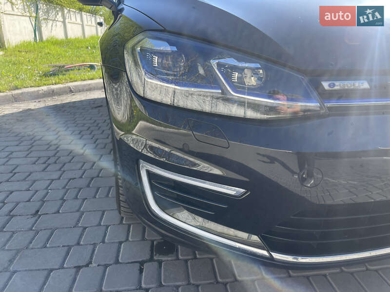 Хэтчбек Volkswagen e-Golf 2019 в Одессе фото 66 Хэтчбек Volkswagen e-Golf 2019 в Одессе