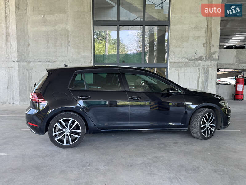 Хэтчбек Volkswagen e-Golf 2019 в Одессе фото 19 Хэтчбек Volkswagen e-Golf 2019 в Одессе
