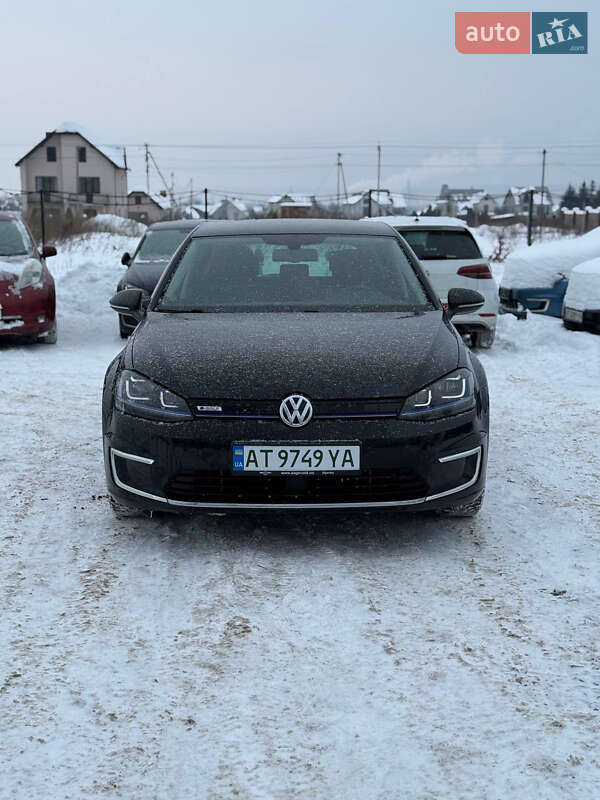 Volkswagen e-Golf 2015