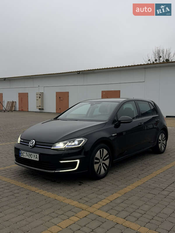 Volkswagen e-Golf 2017