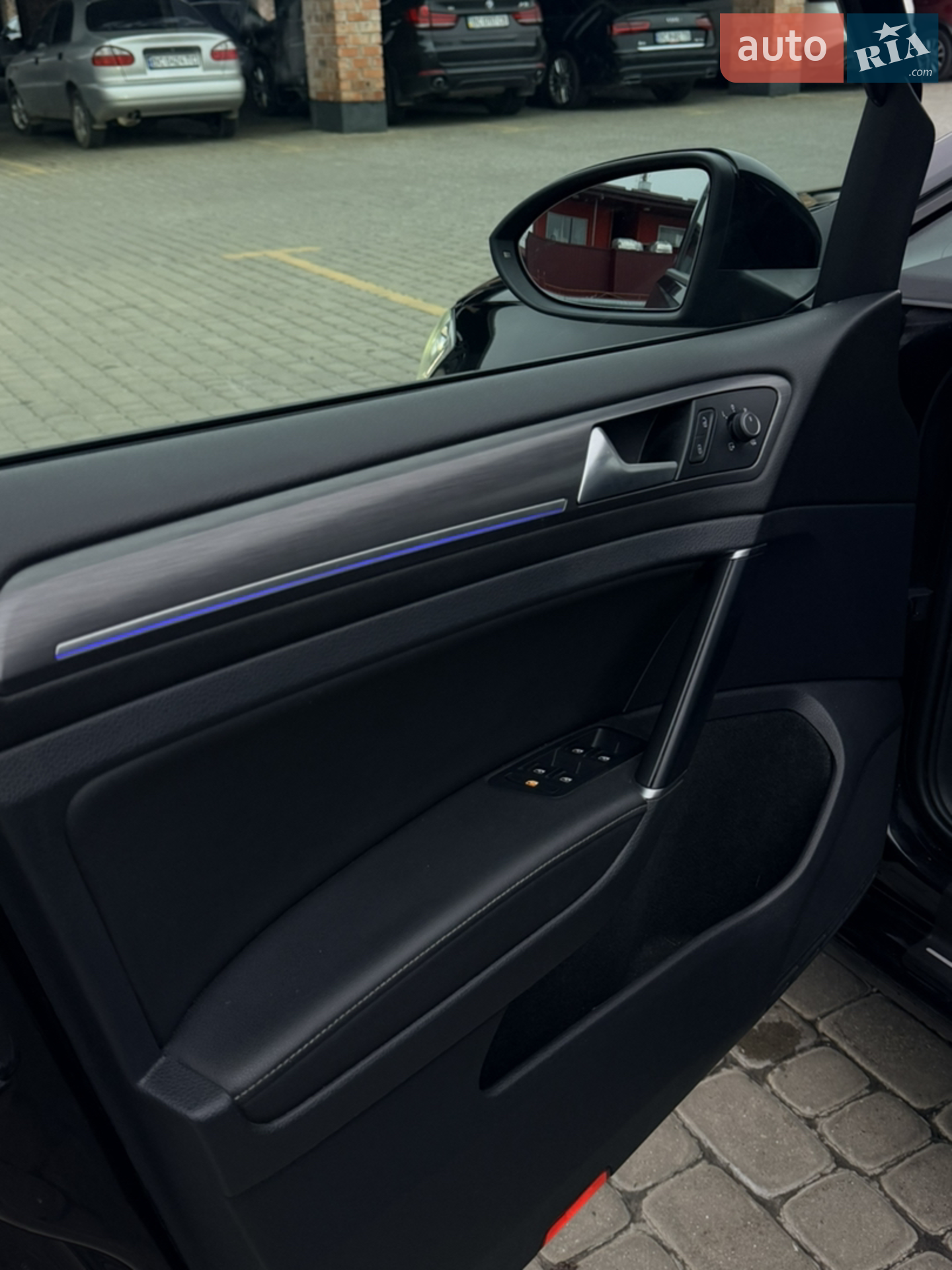 2017 Volkswagen Golf - мініатюра 11
