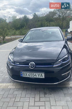 Хэтчбек Volkswagen e-Golf 2017 в Хмельницком