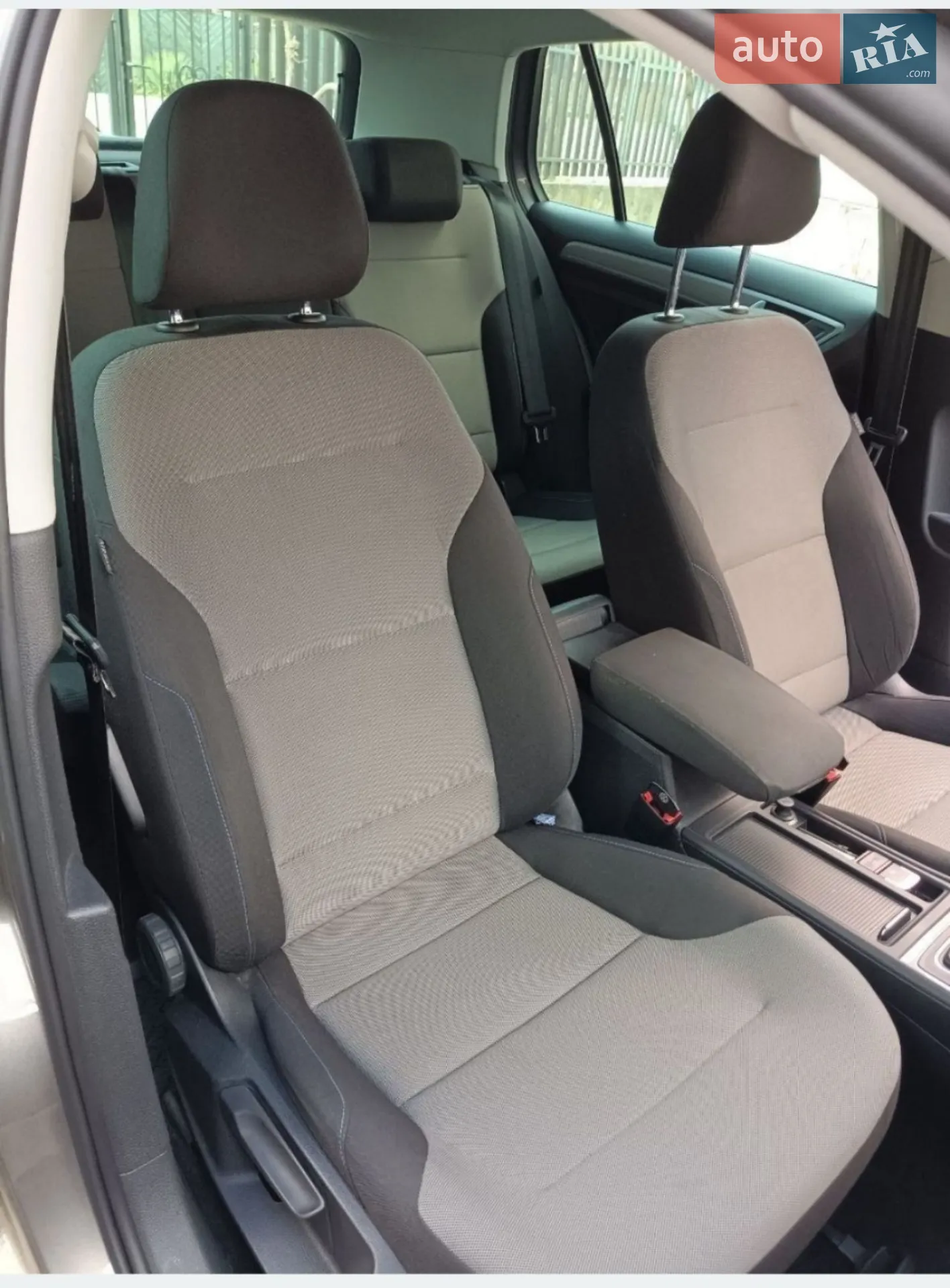 2015 Volkswagen Golf - мініатюра 2