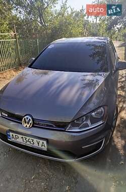 Хэтчбек Volkswagen e-Golf 2016 в Запорожье