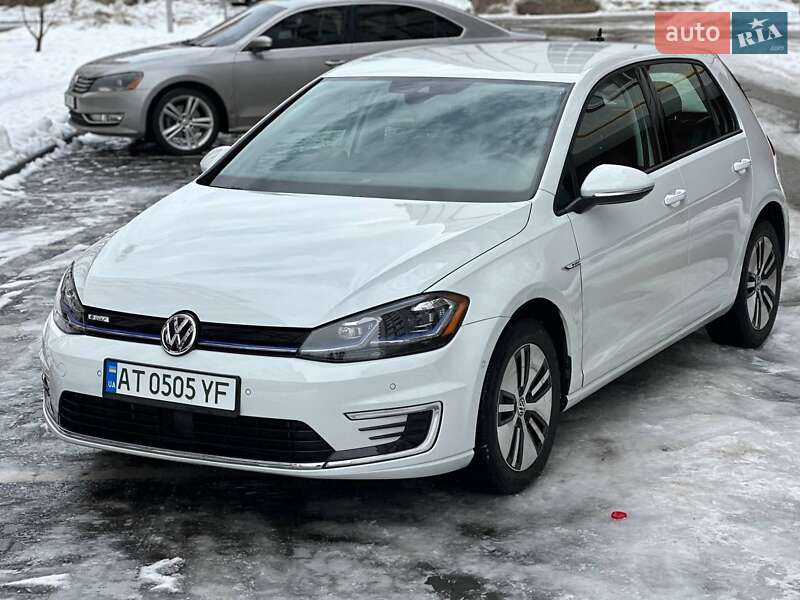 Хэтчбек Volkswagen e-Golf 2019 в Ивано-Франковске