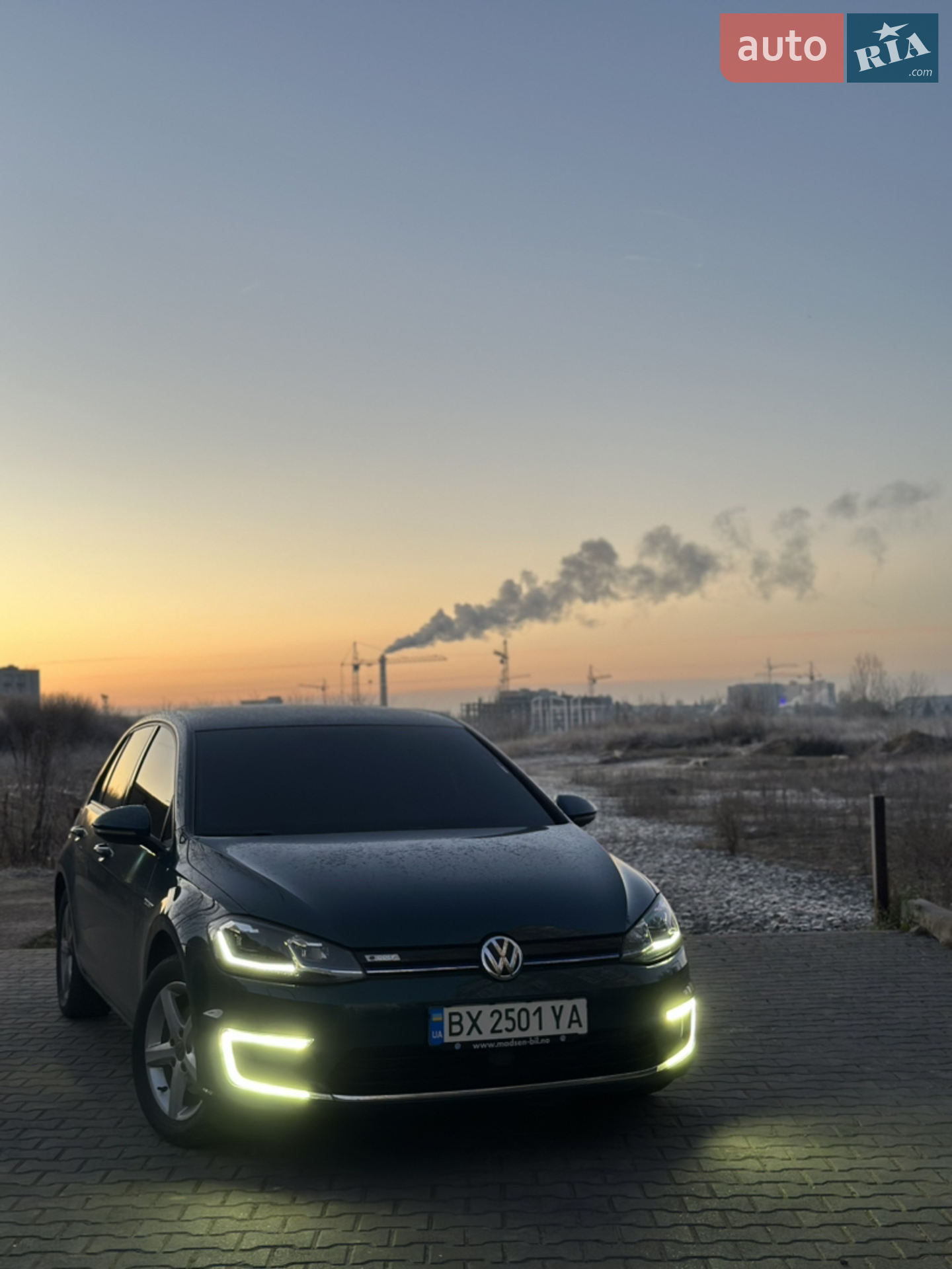 2017 Volkswagen Golf - мініатюра 2