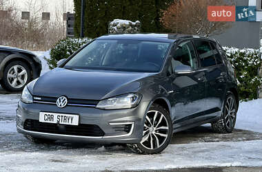 Хэтчбек Volkswagen e-Golf 2018 в Стрые