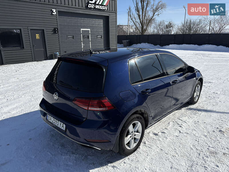 Хэтчбек Volkswagen e-Golf 2017 в Пятихатках