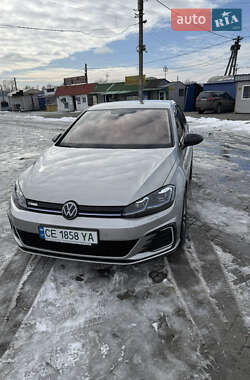 Хэтчбек Volkswagen e-Golf 2019 в Черновцах